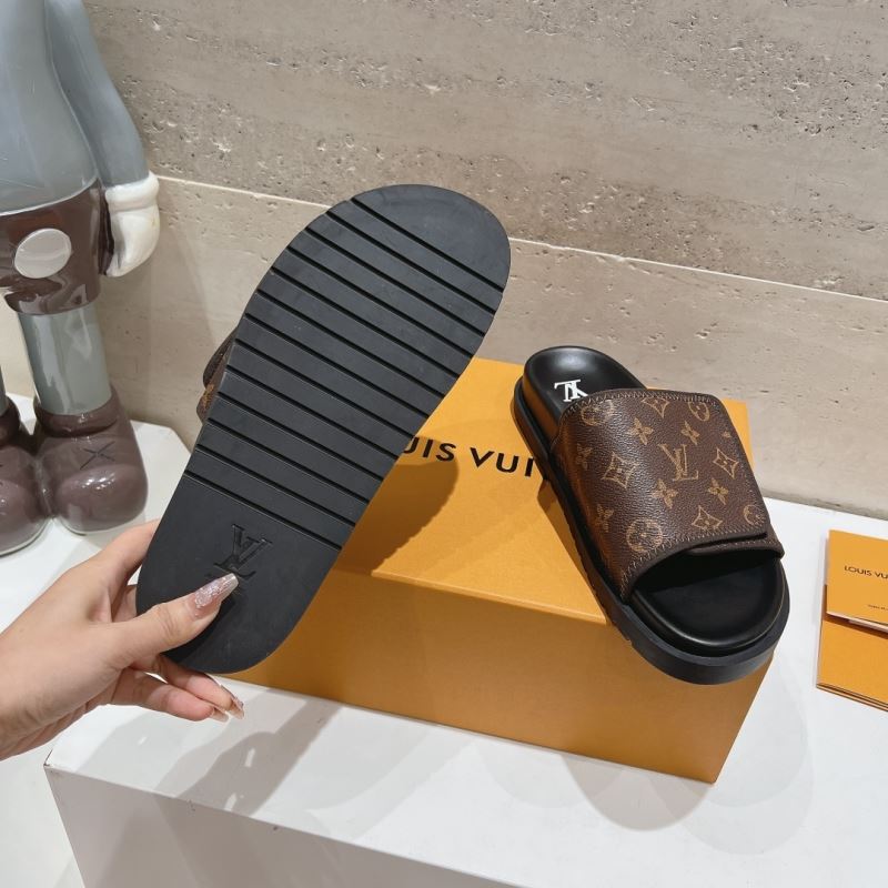 Louis Vuitton Slippers